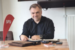 Mehr über den Artikel erfahren Bundestagsabgeordneter Pantazis stellt sich kritischen Fragen